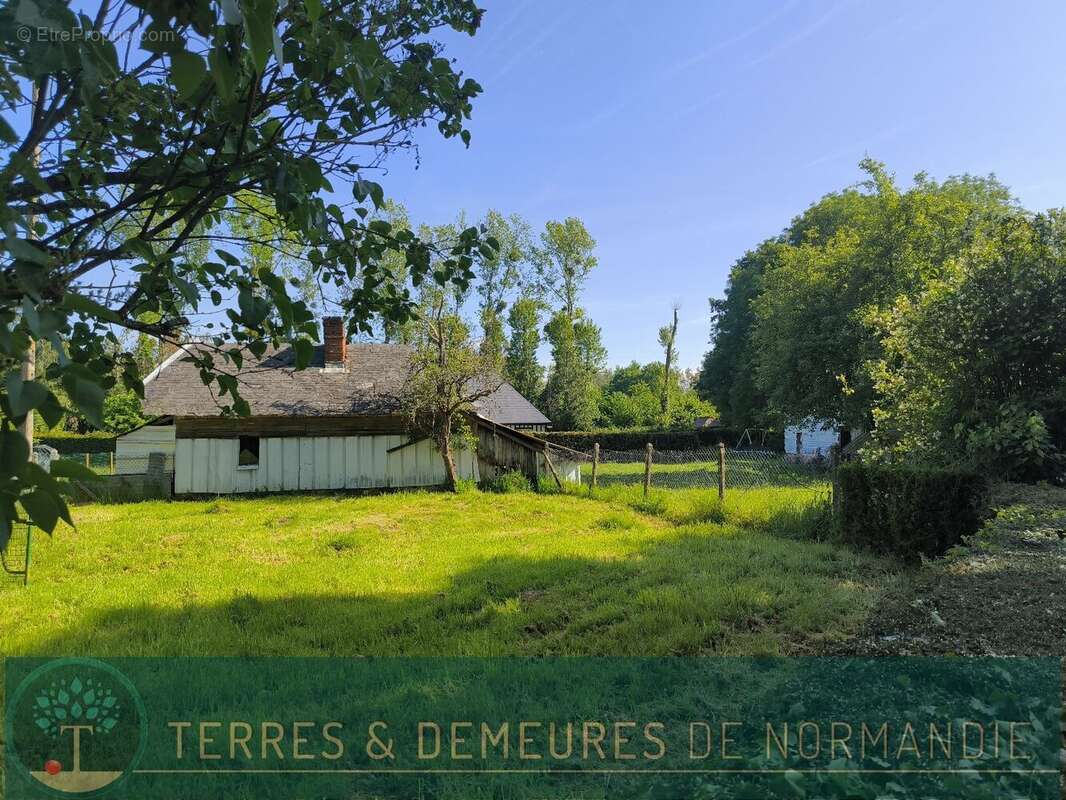 Terrain à EPAIGNES