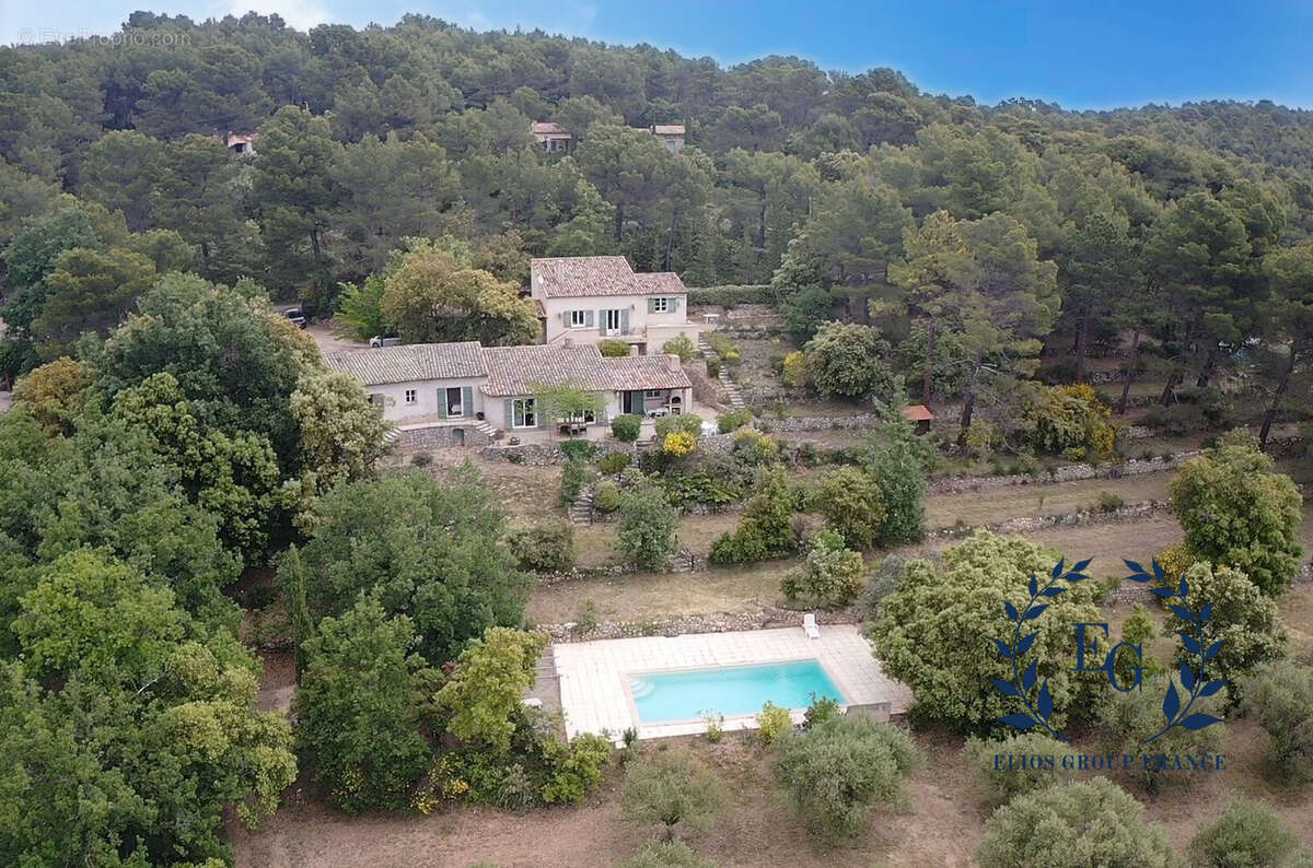 Maison à TOURTOUR