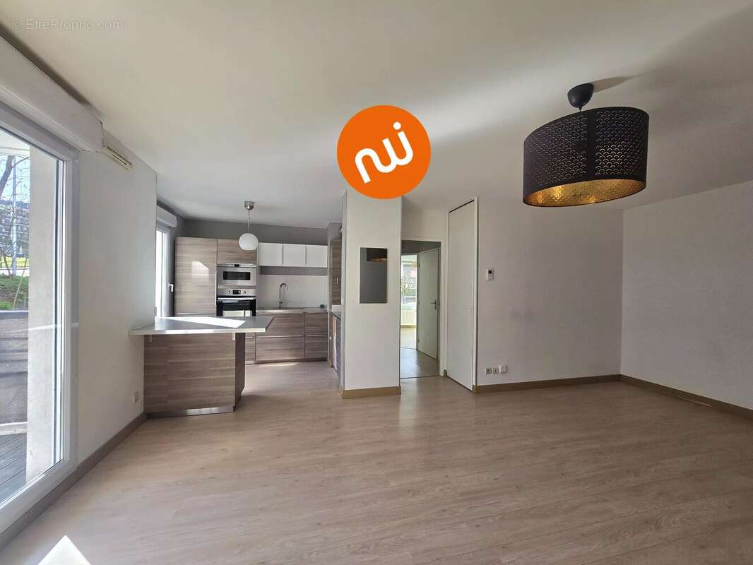 Appartement à TASSIN-LA-DEMI-LUNE