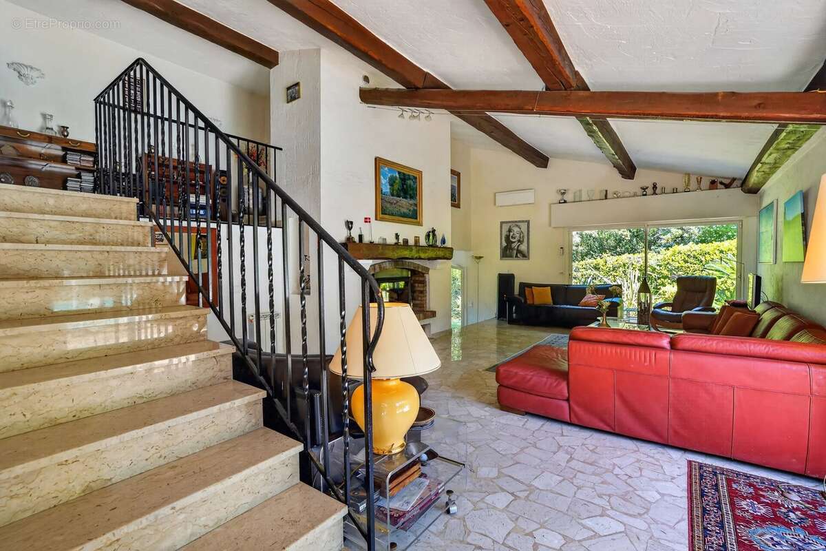 Art de vivre d’exception dans un domaine prestigieux à Mougins - photo 6