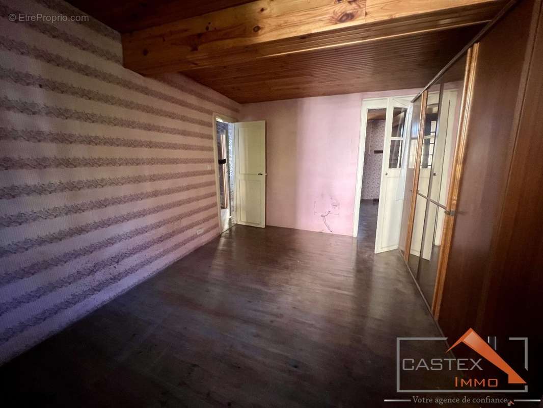 Maison à SALIES-DU-SALAT