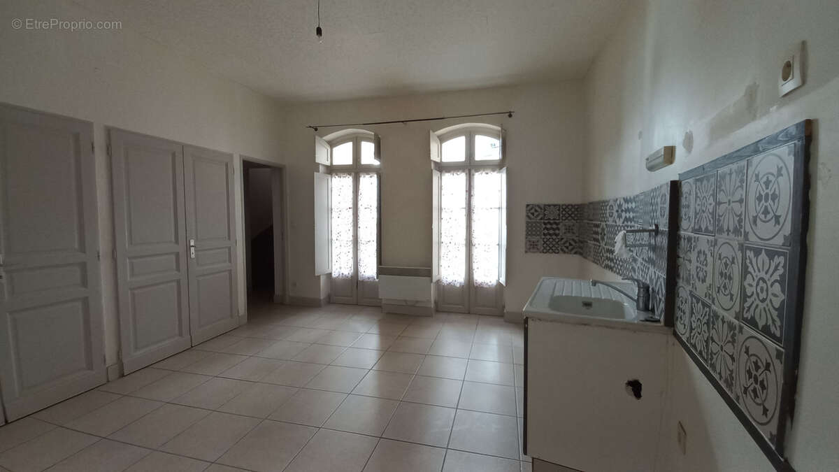 Appartement à BEZIERS