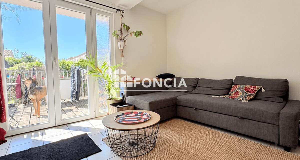 Appartement à PERTUIS