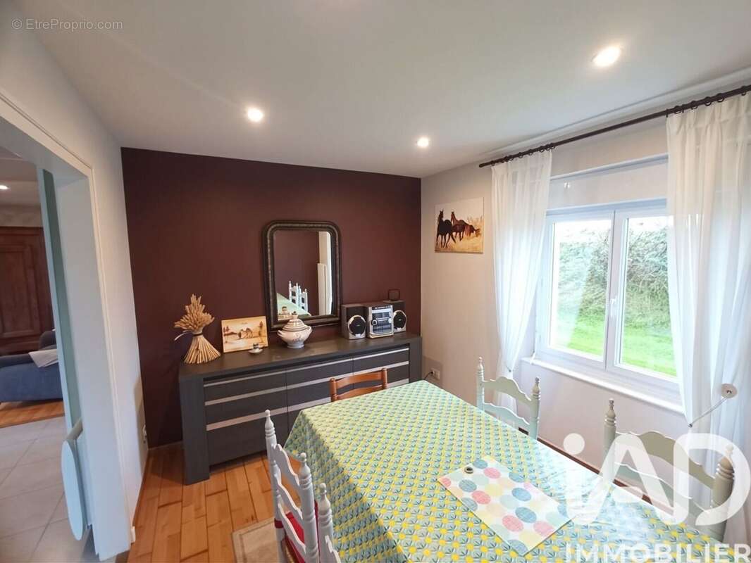 Photo 7 - Maison à PLOUNEVEZ-LOCHRIST