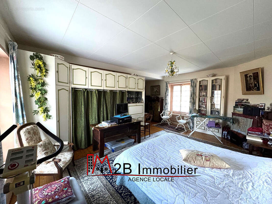 Maison à MONTEVRAIN