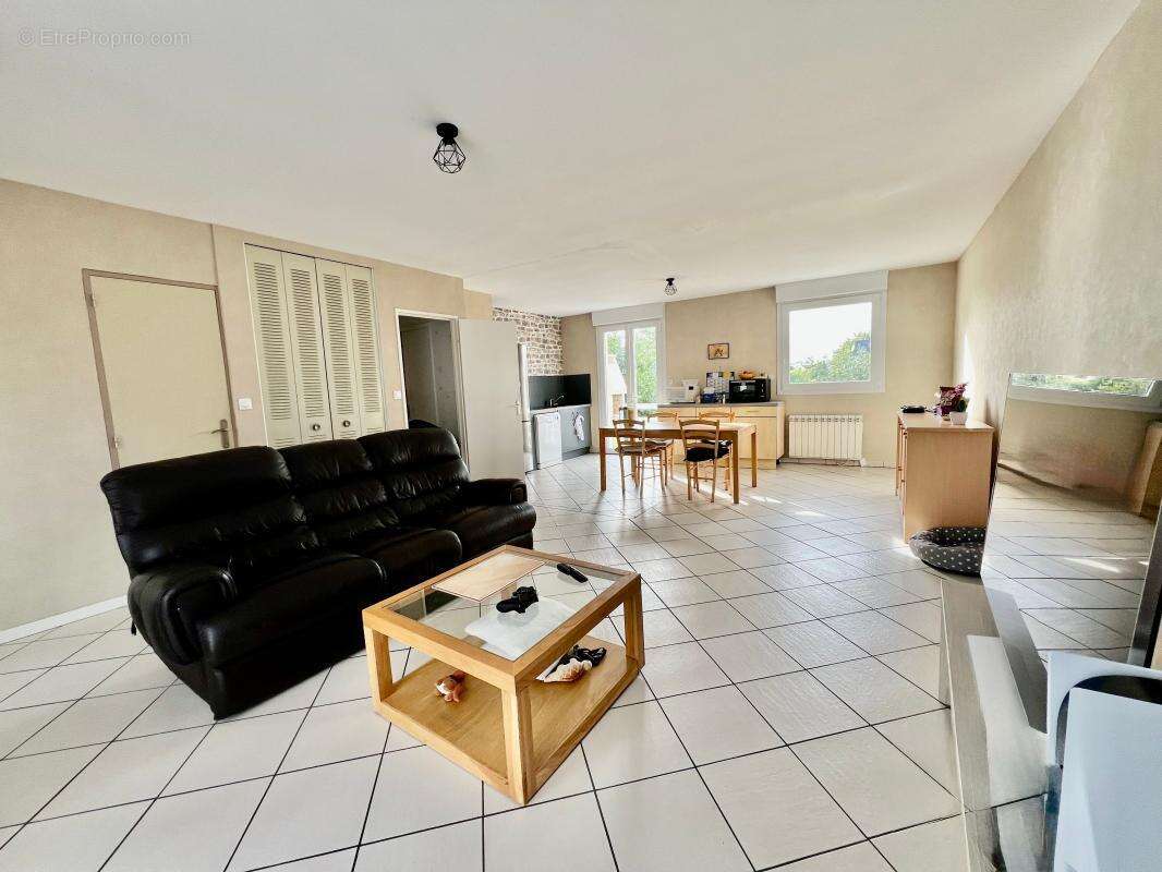 Maison à SAINT-RENAN