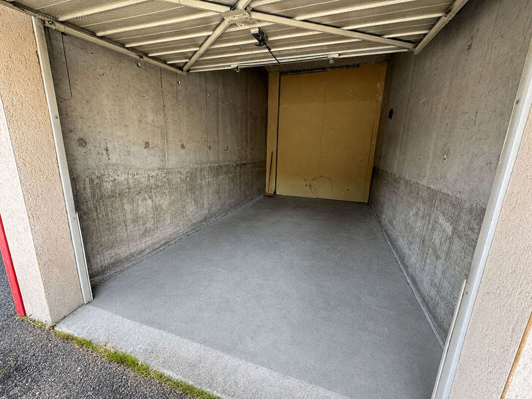 Appartement à AUBIERE
