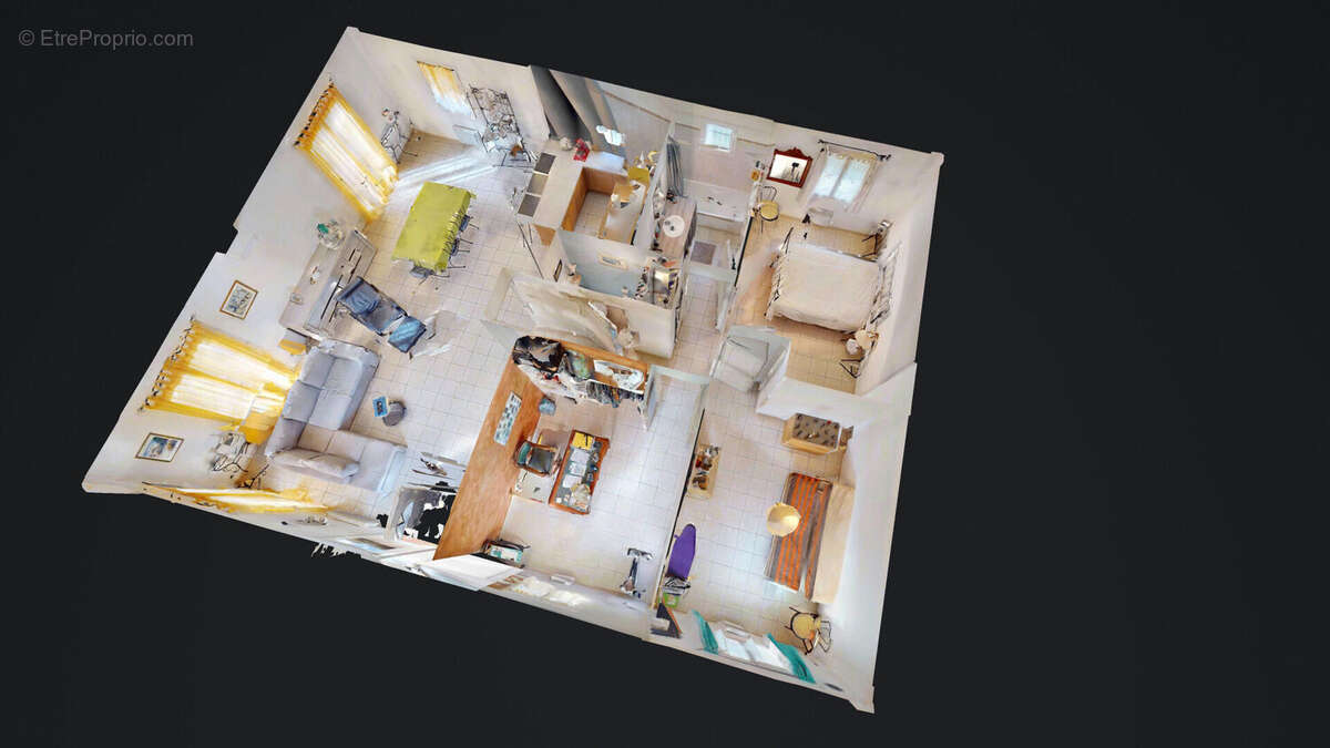 Maison à LA FARE-LES-OLIVIERS