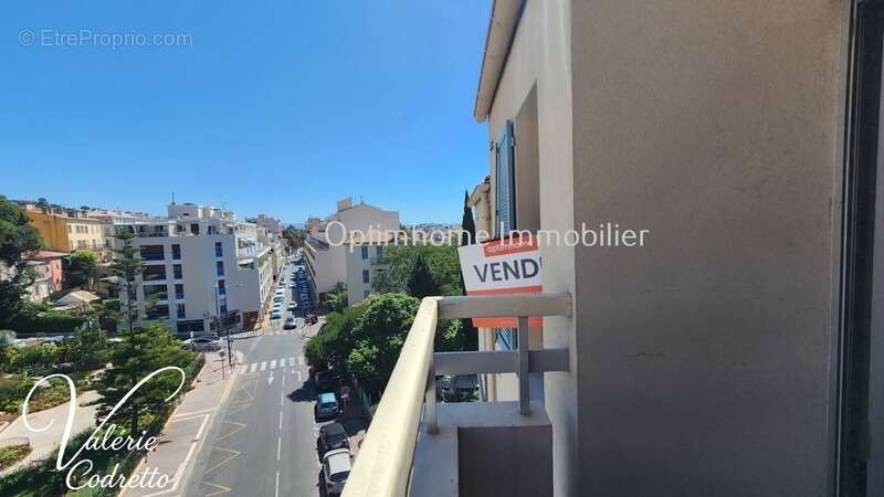 Appartement à HYERES