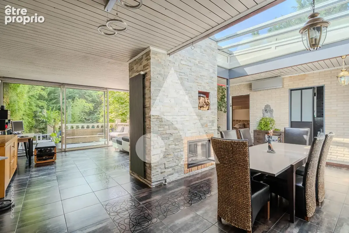 La Varenne St-Hilaire, Belle maison familiale de 220 m2 - photo 13