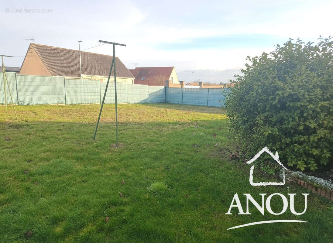 Maison à SAINT-DENIS-LES-PONTS