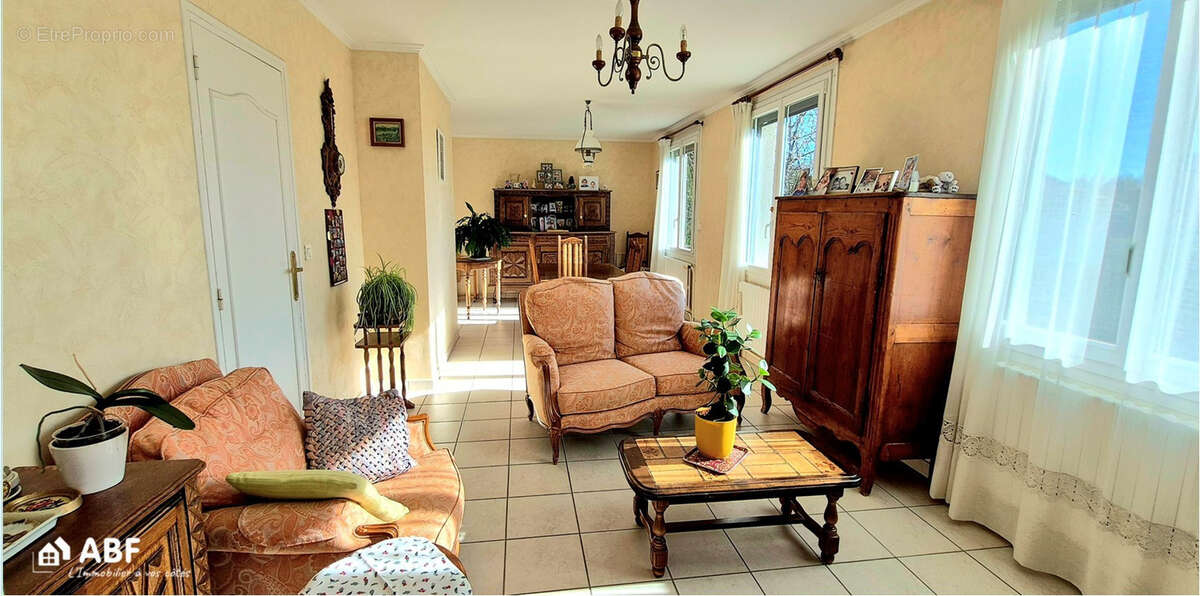 Maison à SAINT-NICOLAS-D'ALIERMONT