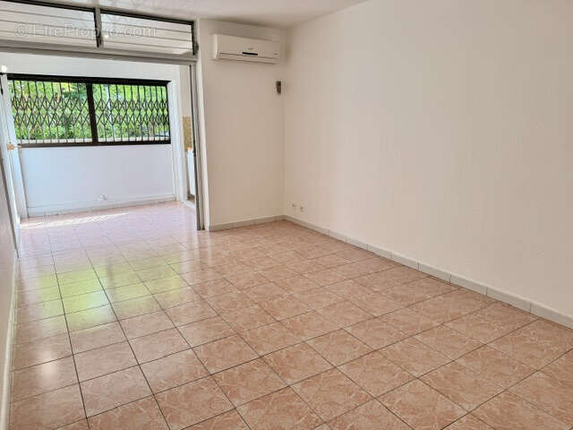 Appartement à LE GOSIER