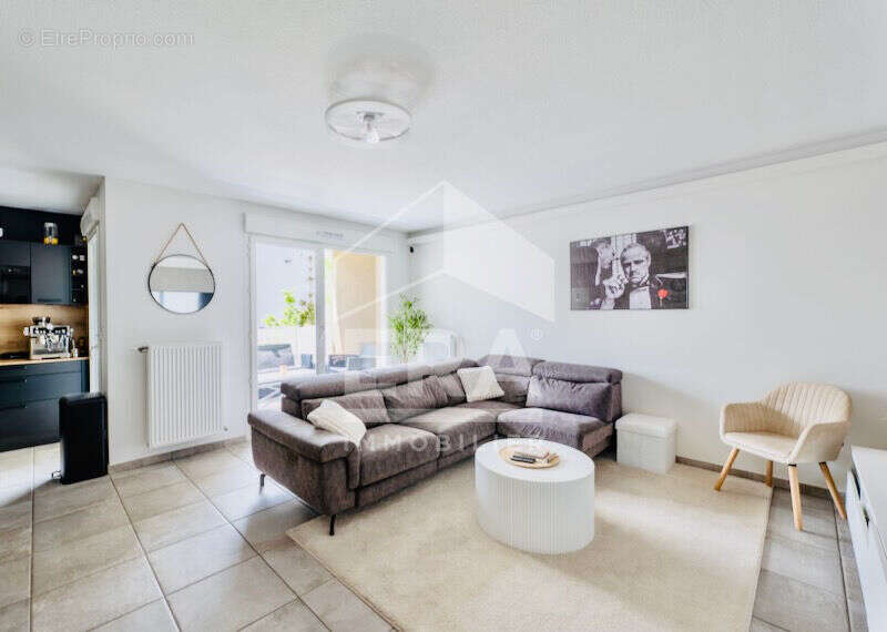 Appartement à GRIGNY