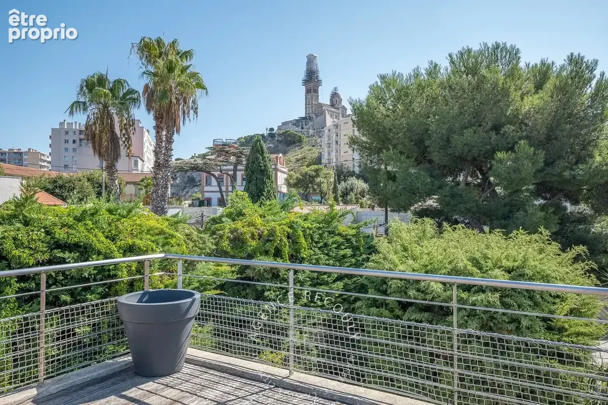 Belle maison familiale avec piscine  et 5 chambres -  roucas/endoume - 13007 marseille - photo 4