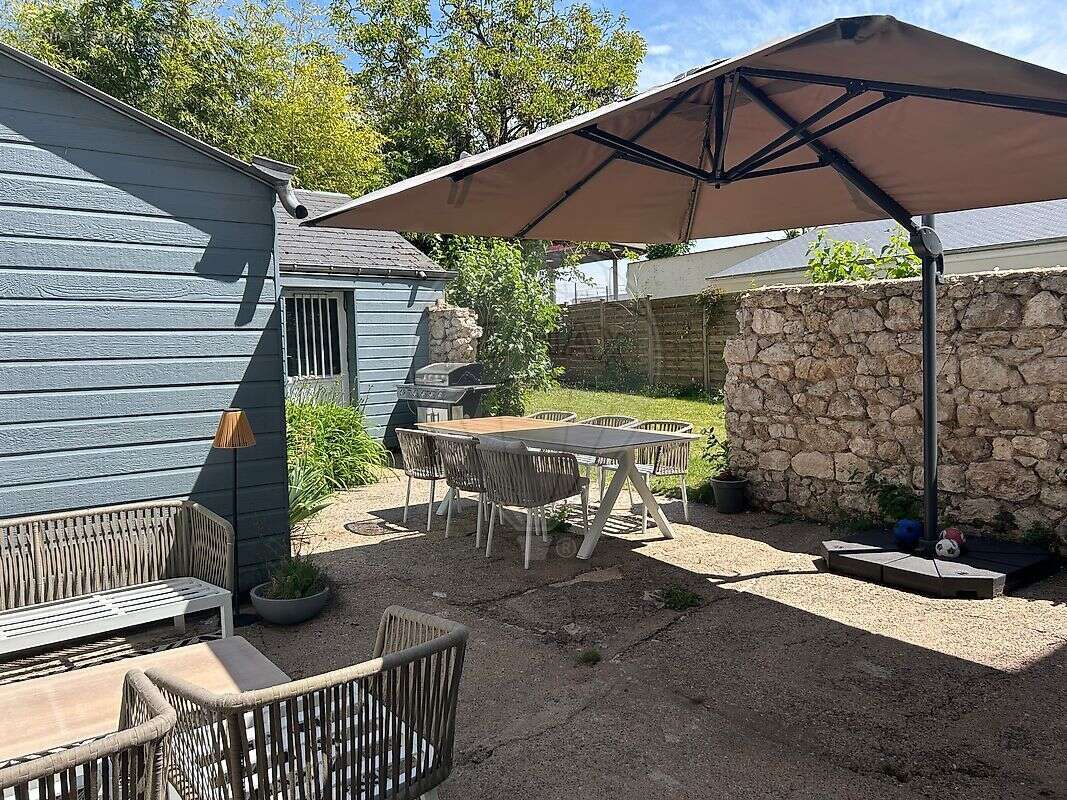 Maison à FLEURY-LES-AUBRAIS