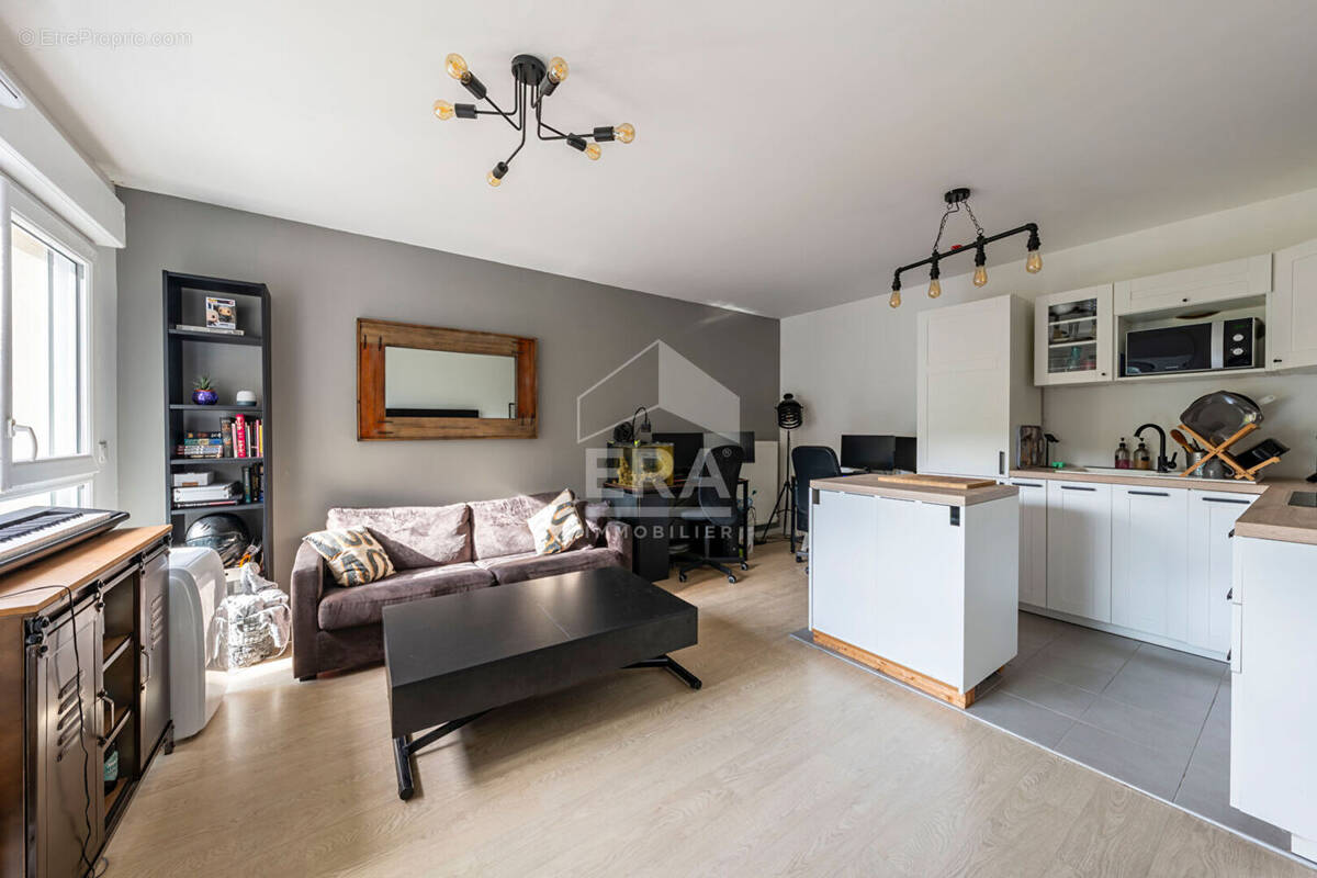 Appartement à LA FERTE-ALAIS