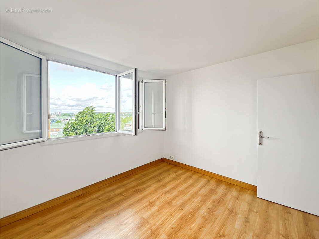 Appartement à MANTES-LA-JOLIE