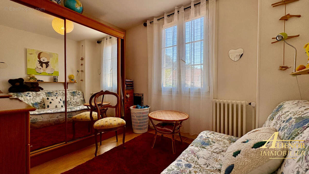 Maison à COULOUNIEIX-CHAMIERS