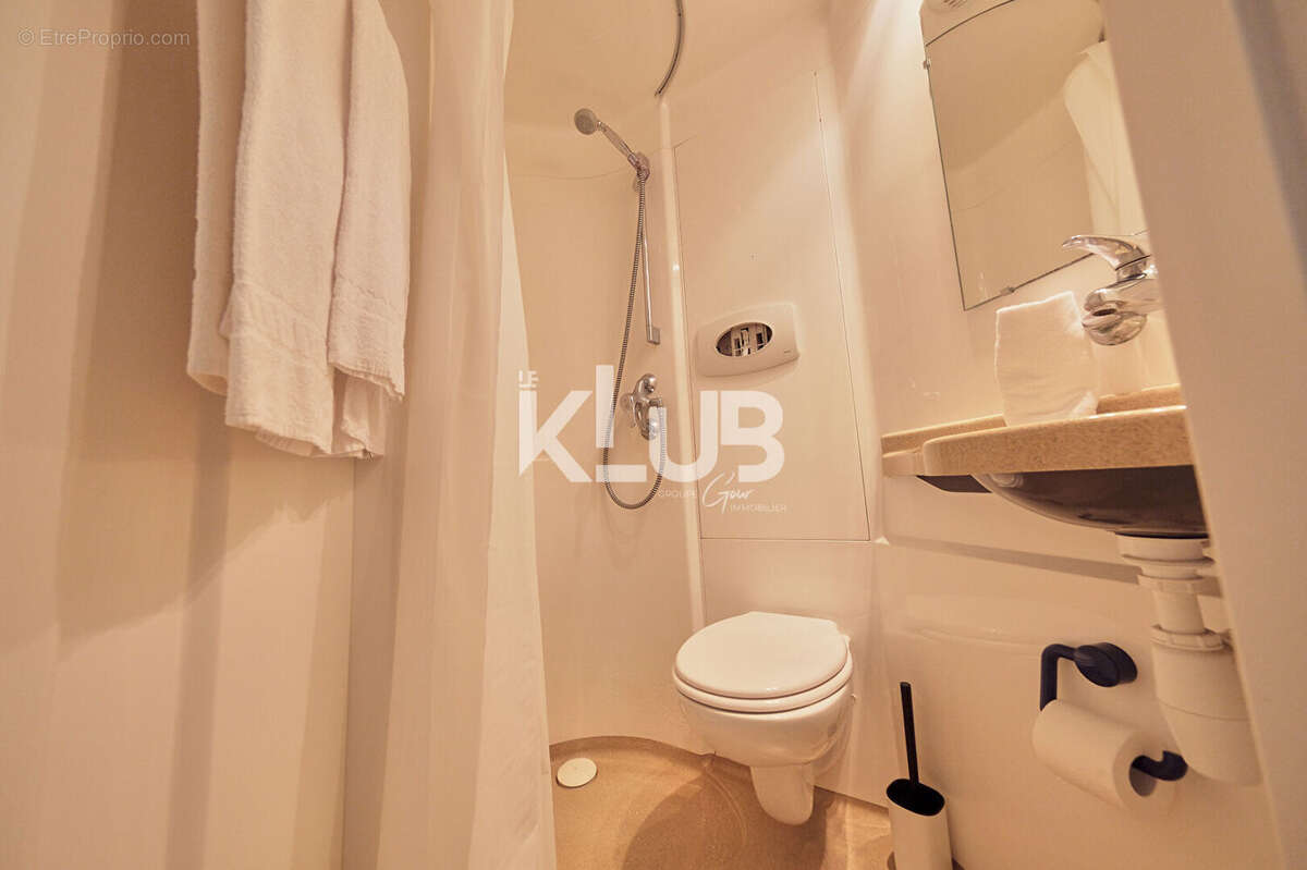 Appartement à CORTE