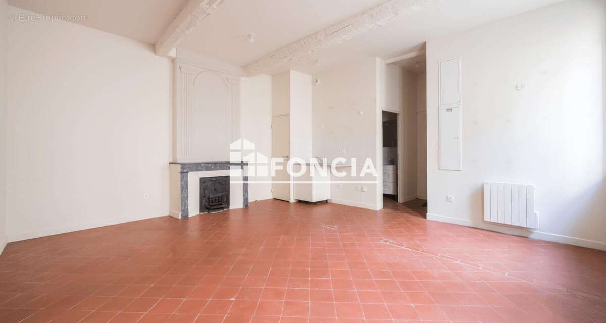 Appartement à NIMES