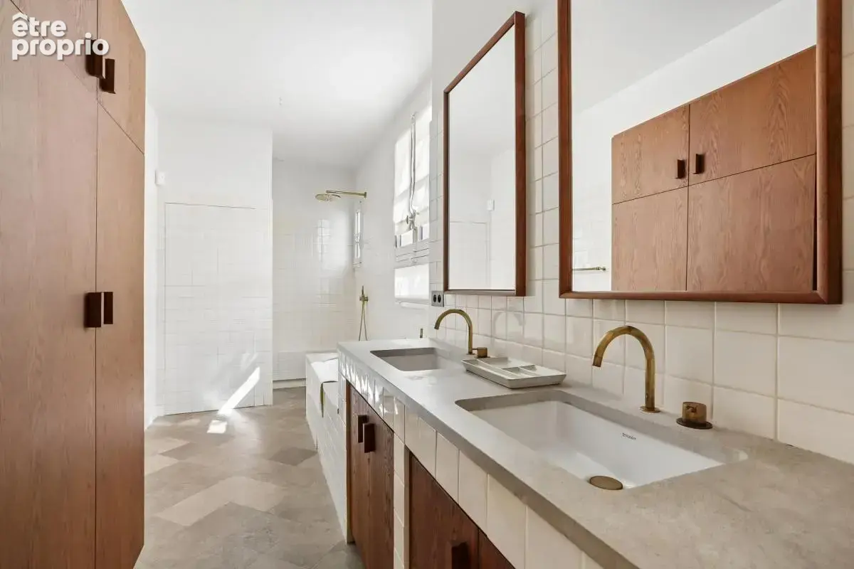 A VENDRE Paris 7e – Quartier Université-  Palais-Bourbon - photo 7
