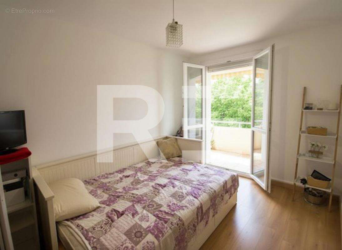 Appartement à LUNEL