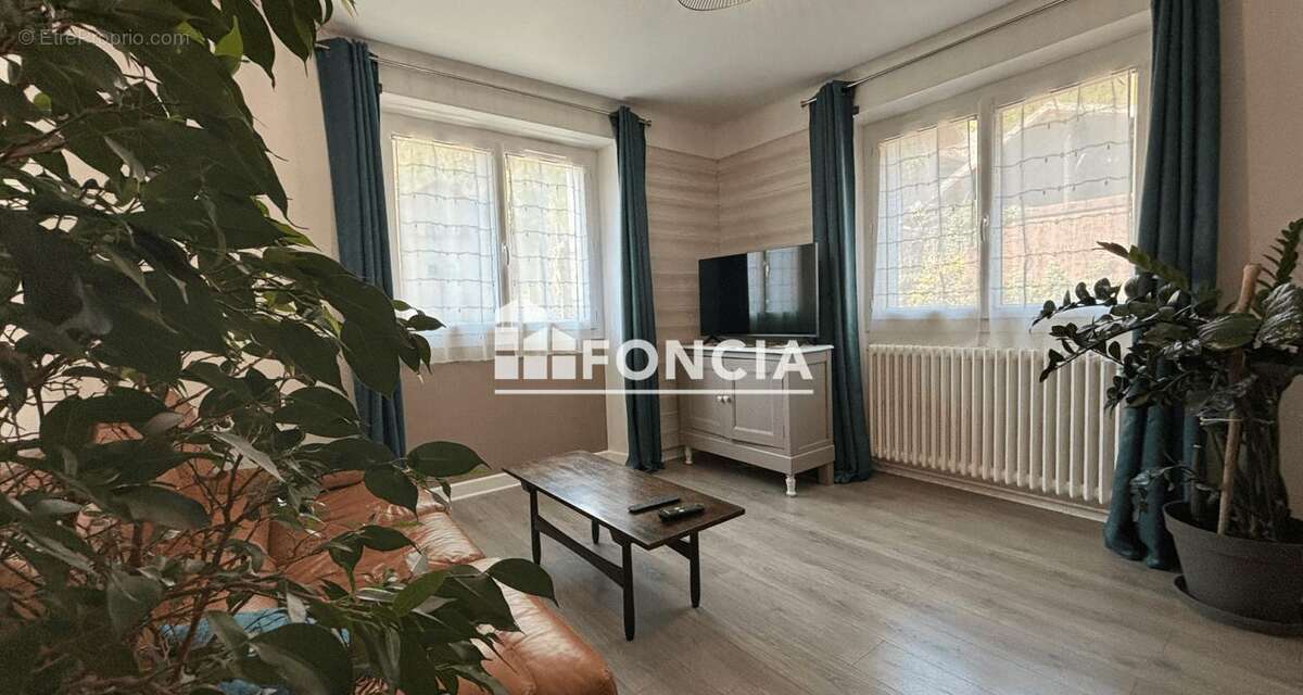 Appartement à VILLARGONDRAN