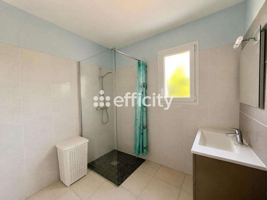 Maison 80 m² à Buxerolles  - photo 9