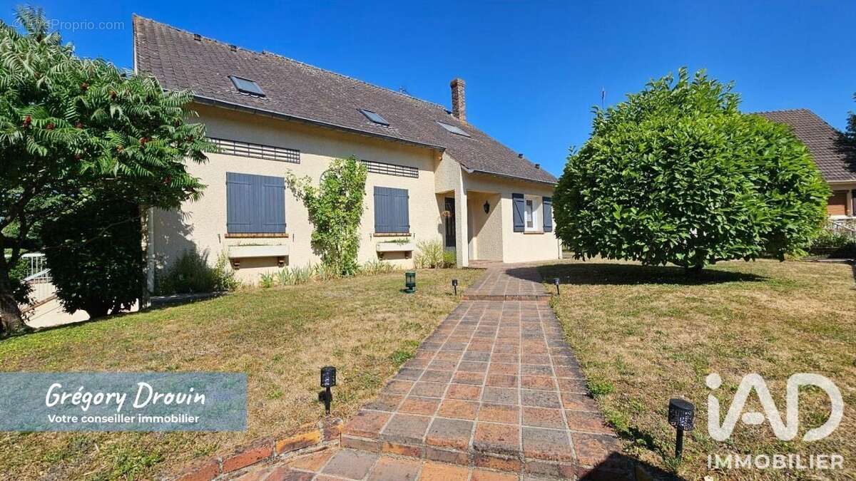 Photo 2 - Maison à MILLY-LA-FORET