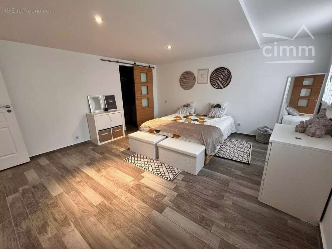 Maison à CONGIS-SUR-THEROUANNE