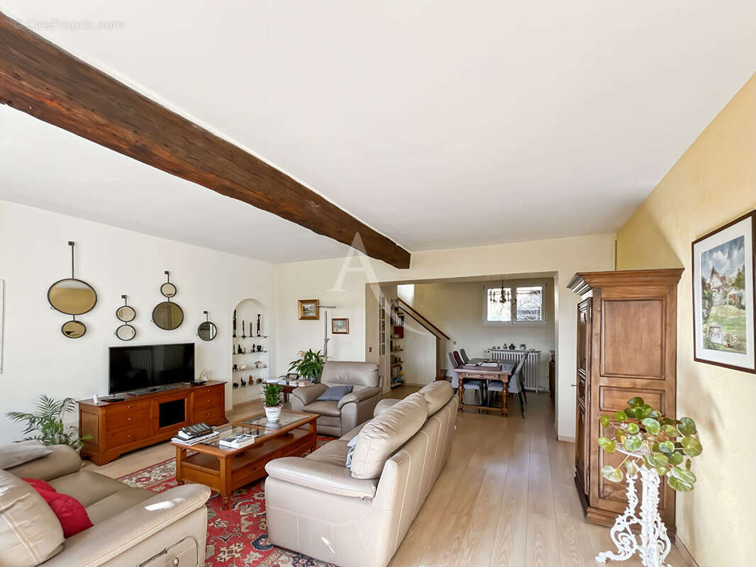 Maison à CERGY
