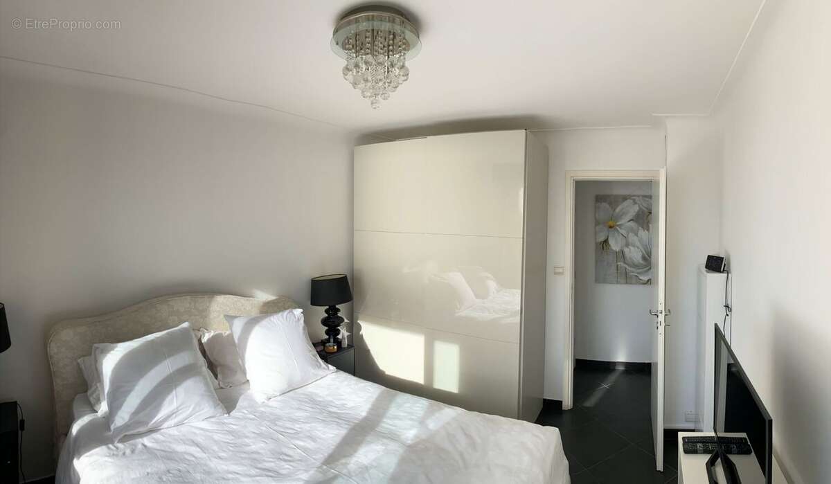 Appartement à ROQUEBRUNE-CAP-MARTIN