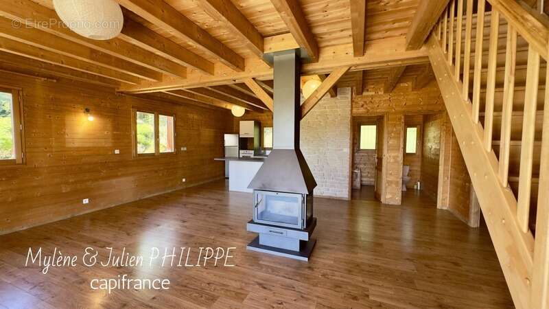 Maison à PELLEAUTIER