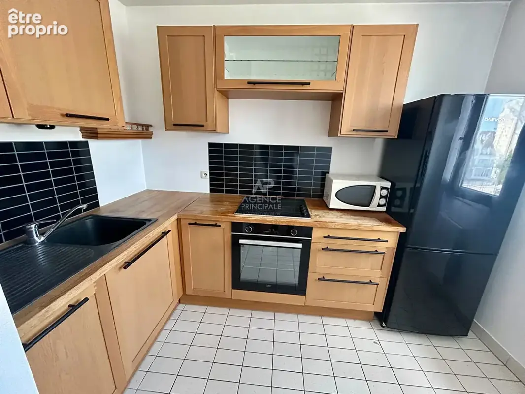 Appartement Poissy 2 pièce(s) 50.54 m2 - photo 2