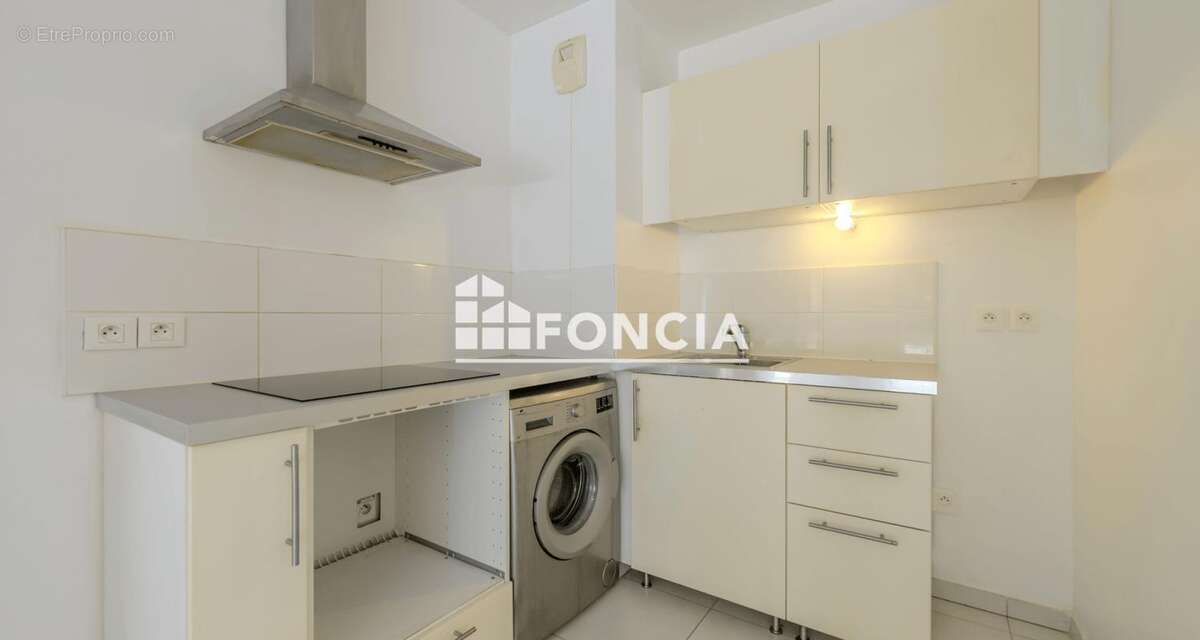 Appartement à MARSEILLE-8E