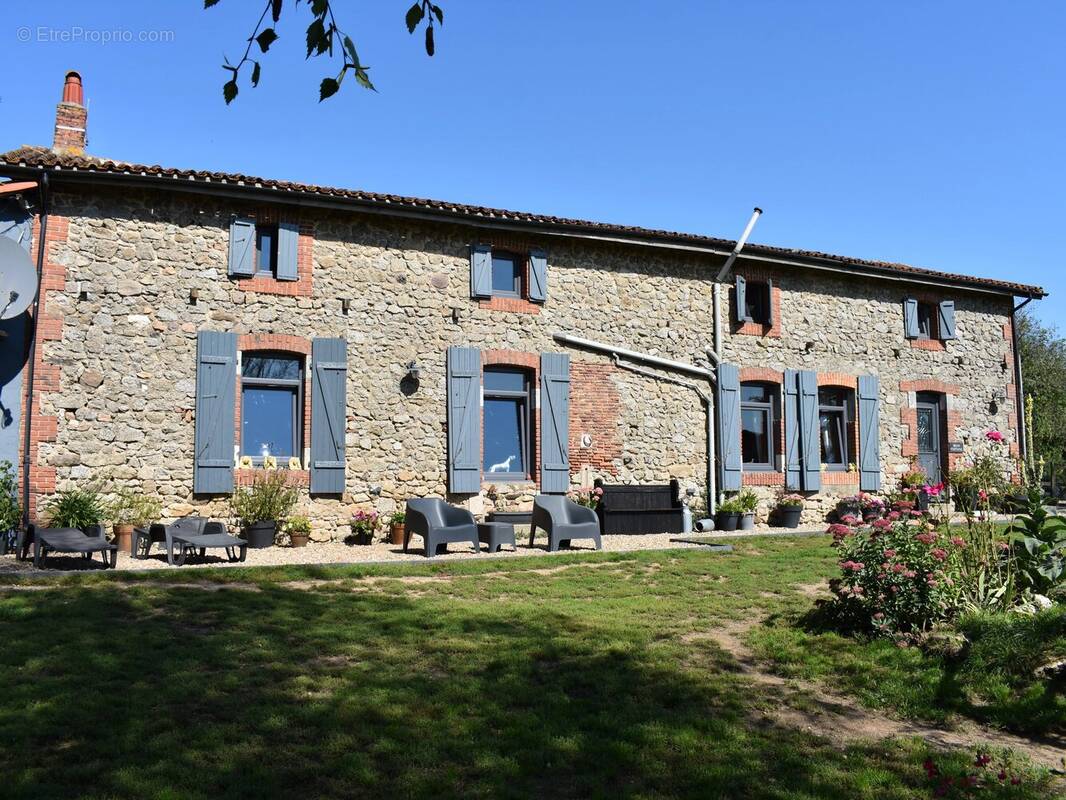 Maison à VASLES