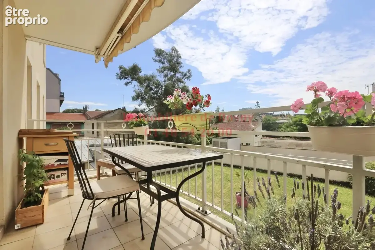 Appartement à ROSNY-SOUS-BOIS