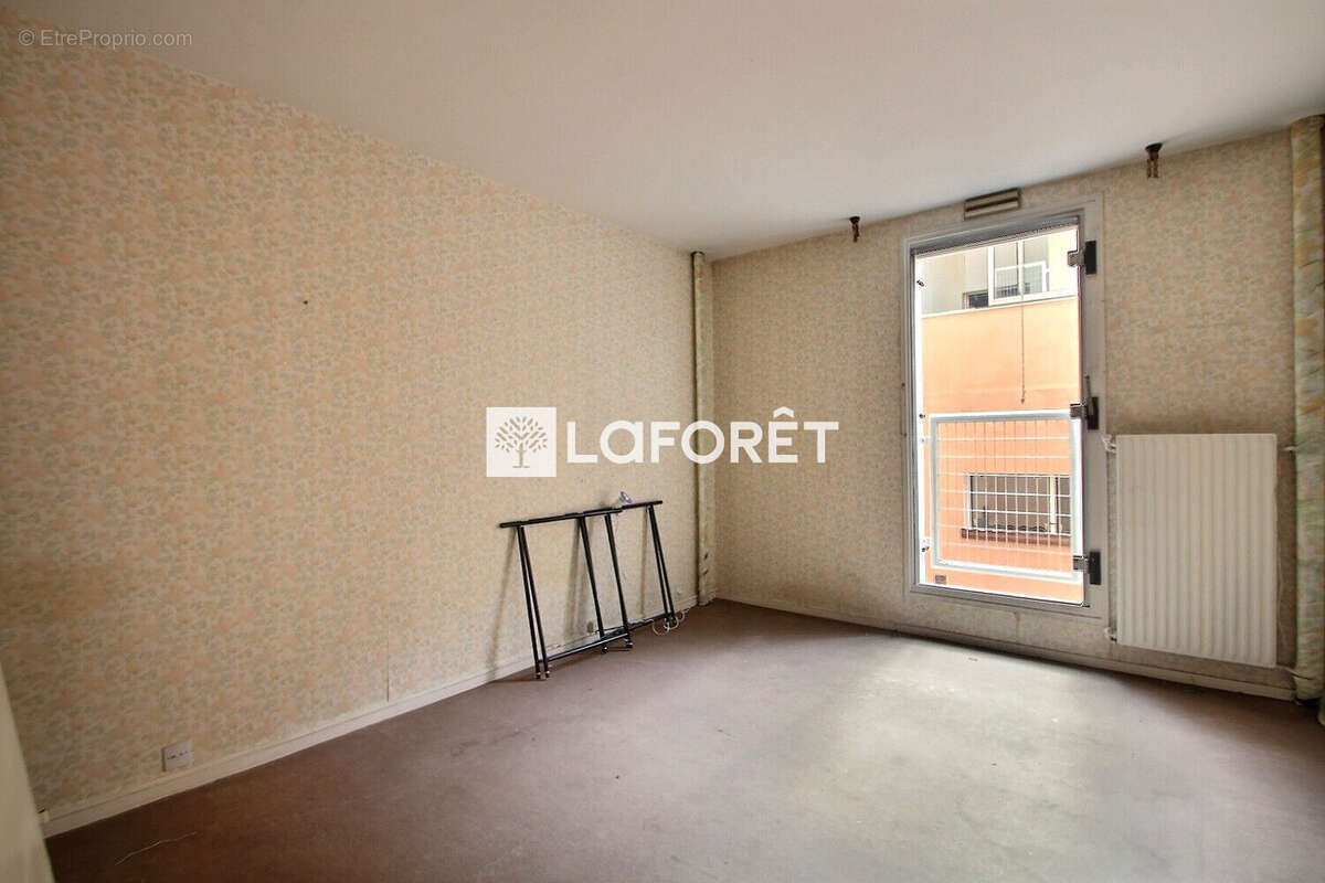 Appartement familial triplex - jardin - stationnement - cave - photo 10