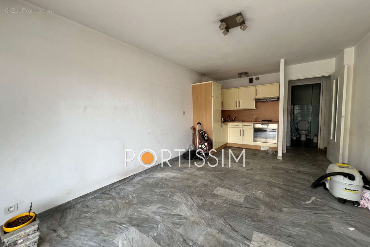 Appartement 28 m² à Cagnes-Sur-Mer  - photo 2