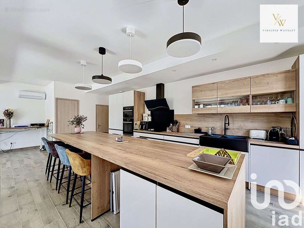 Photo 5 - Maison à SAINT-CLEMENT-DE-RIVIERE