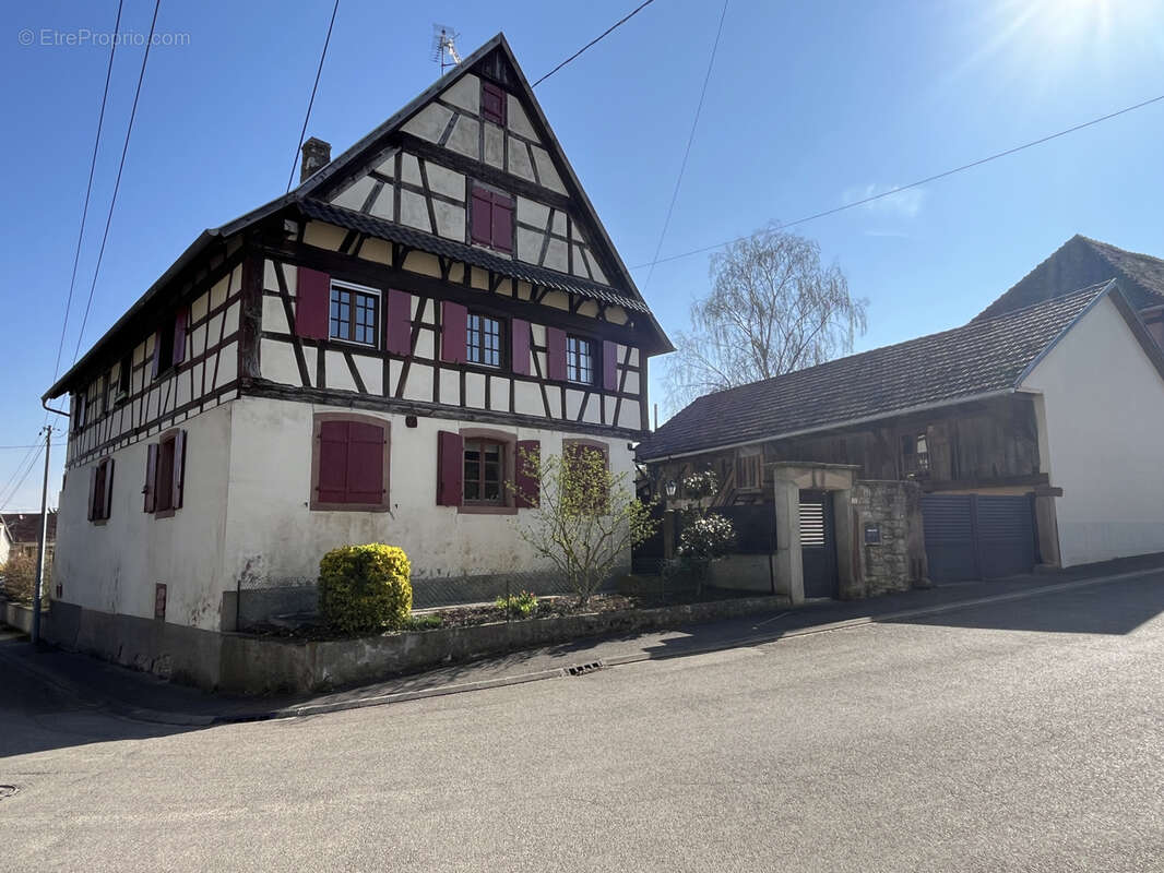 Maison à NEUGARTHEIM-ITTLENHEIM