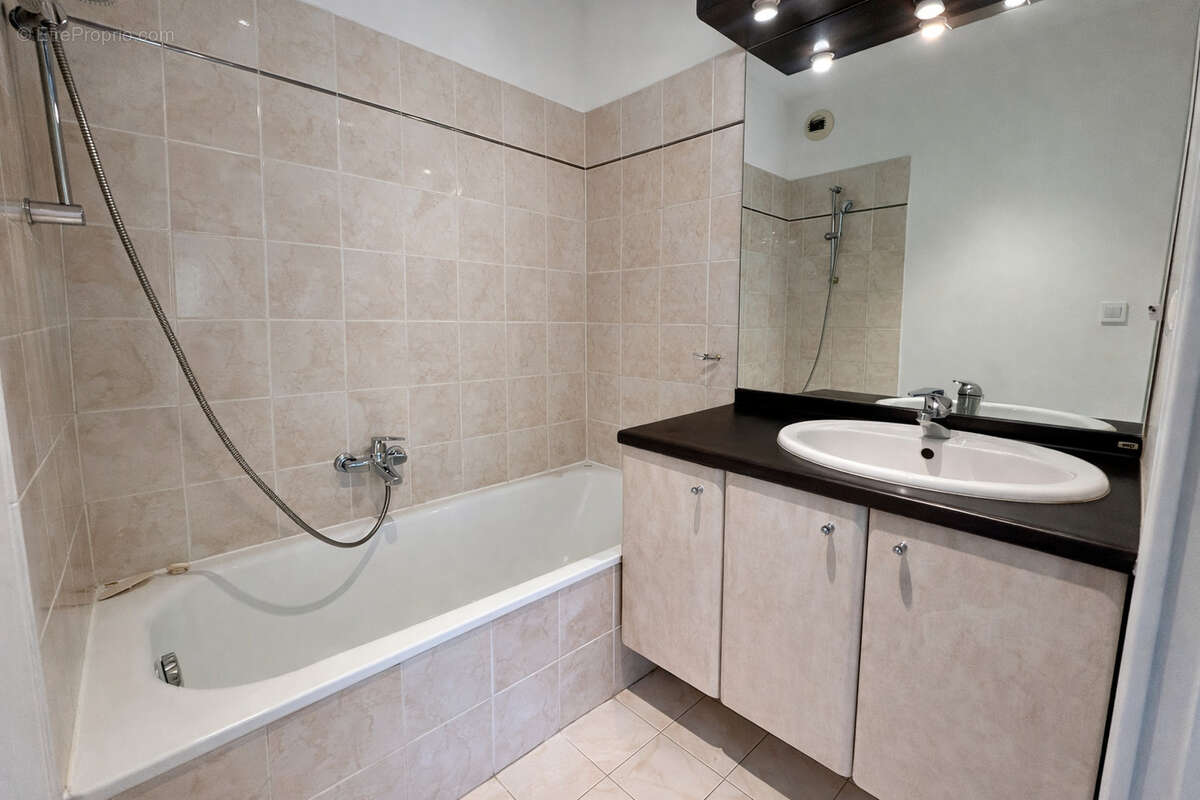 Appartement à LE CANNET
