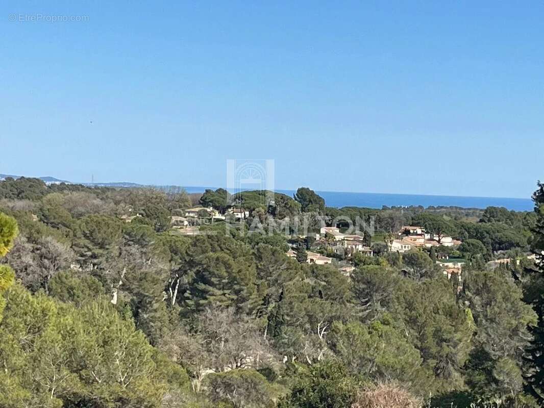 Maison à MOUANS-SARTOUX