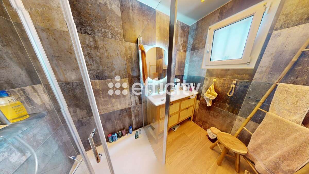 Maison 134 m² à Amagney  - photo 15