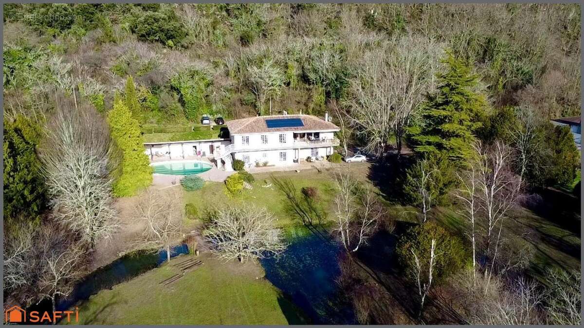 Photo 2 - Maison à ANGOULEME