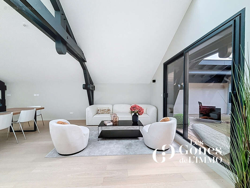 Appartement à CRAPONNE