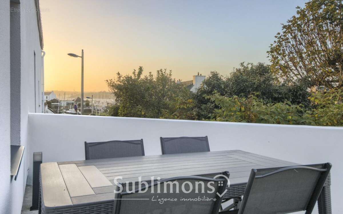 Maison à LOCMIQUELIC