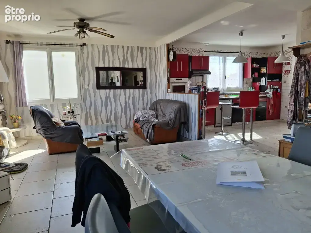Maison des années 70, sous-sol complet, de 116 m2 habitables, 3 ch, terrain clos & arboré - photo 4