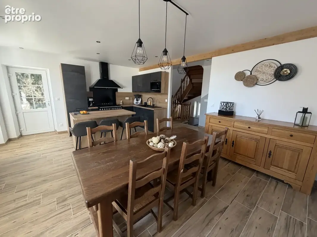 Condat Jolie Maison 116 m2 sur 2142m2 de terrain avec terrasse et garage - photo 6